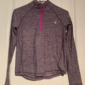 Old navy active girls pullover size 10/12 youth L